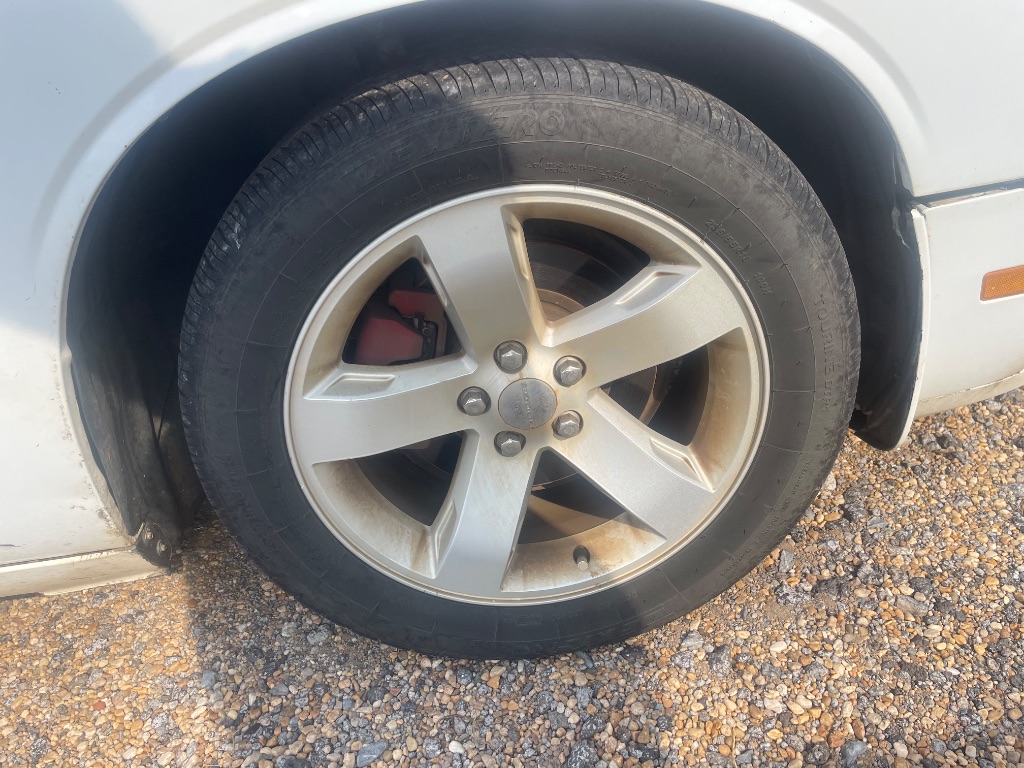 2013 Dodge Challenger - $8,995