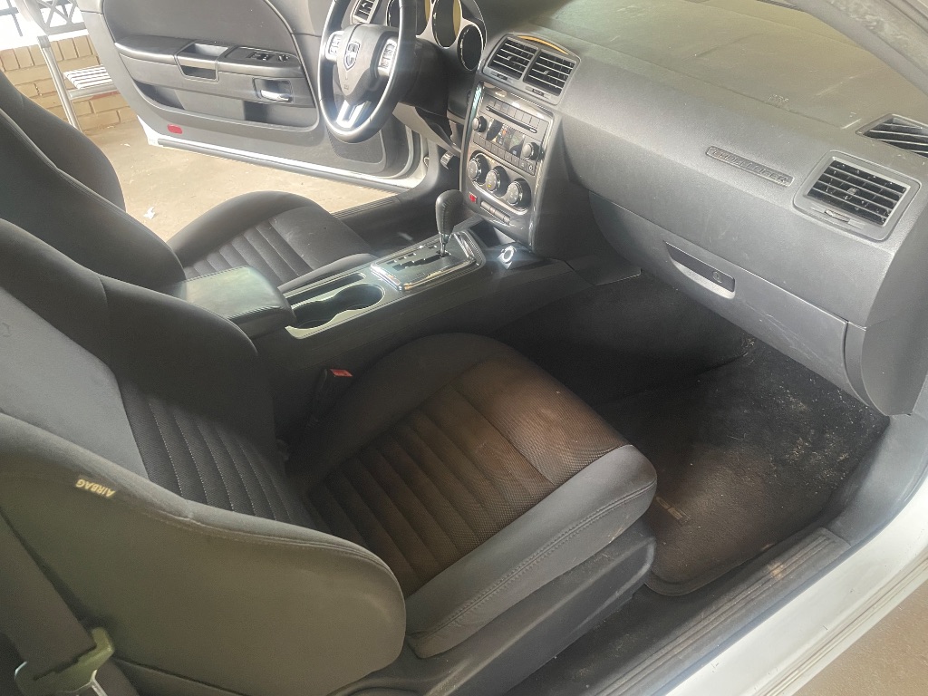 2013 Dodge Challenger - $8,995