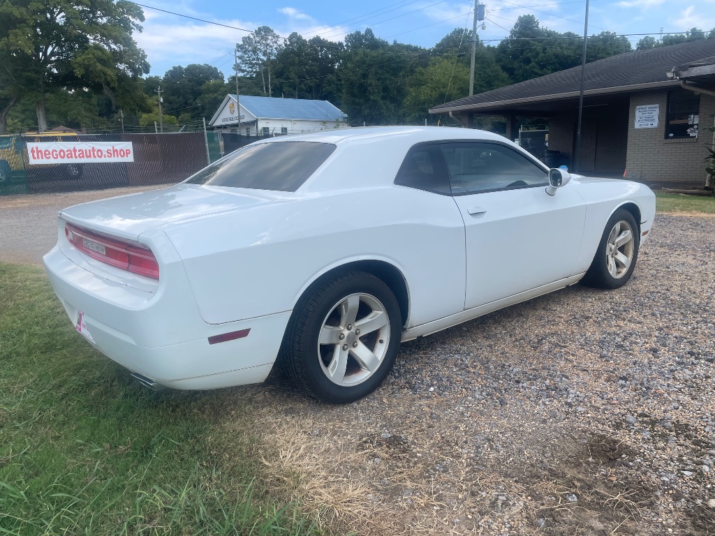 2013 Dodge Challenger - $8,995