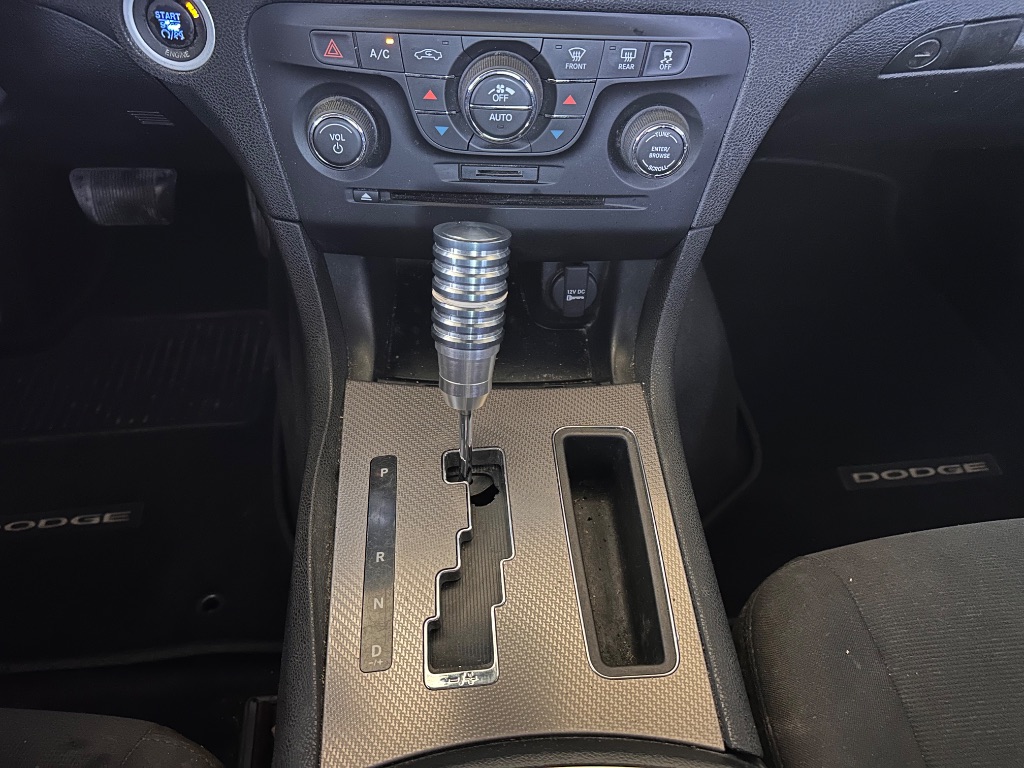 2013 Dodge Charger - $9,995