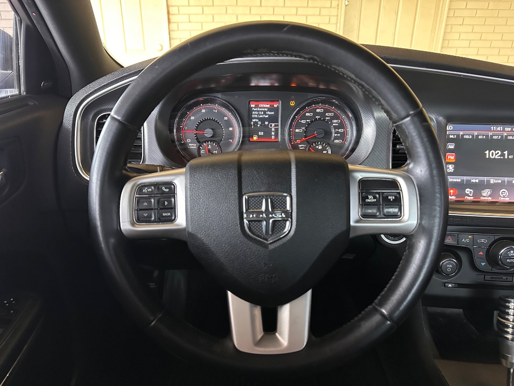 2013 Dodge Charger - $9,995
