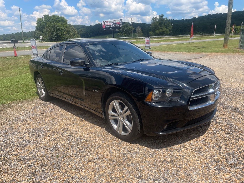 2013 Dodge Charger - $9,995
