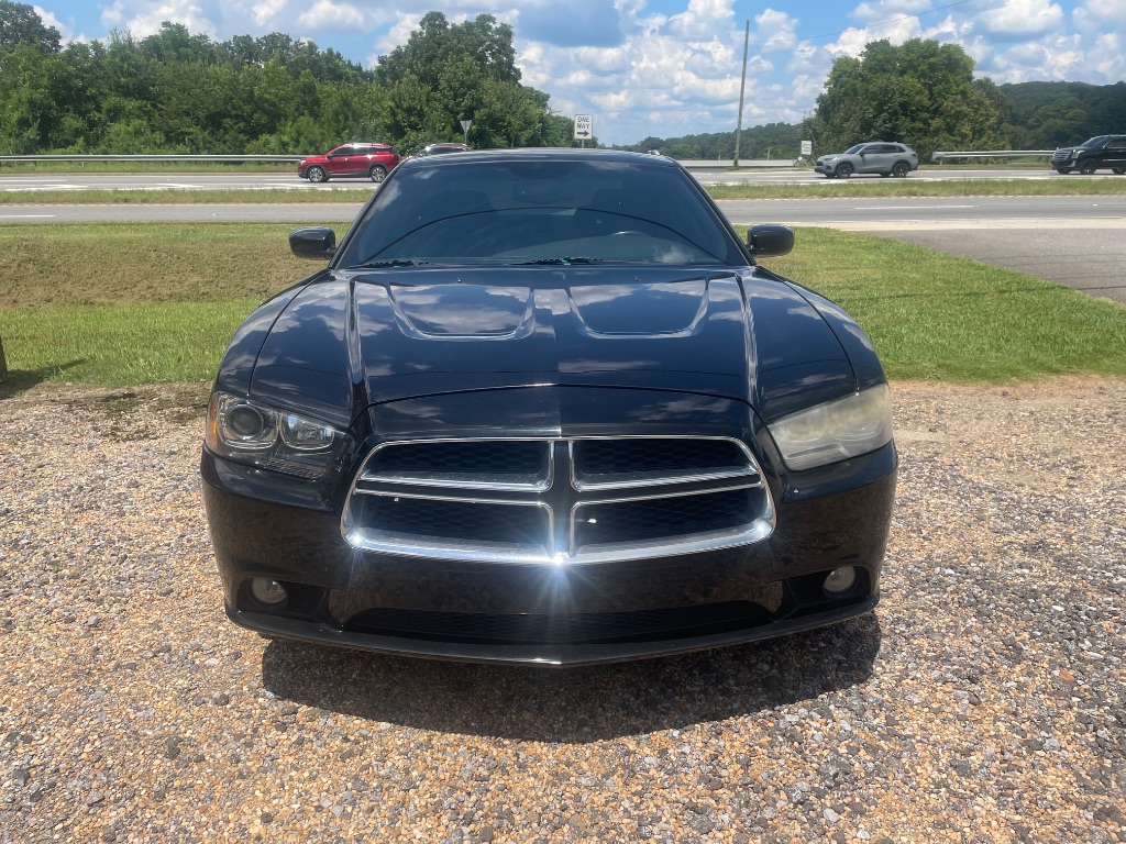 2013 Dodge Charger - $9,995