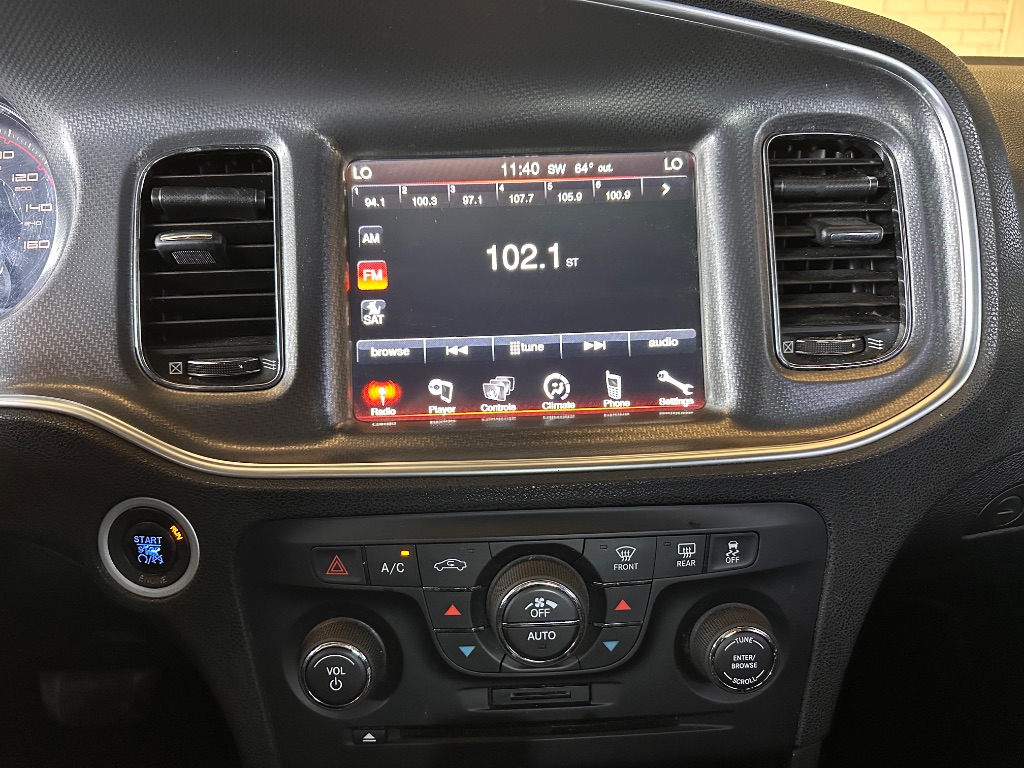 2013 Dodge Charger - $9,995
