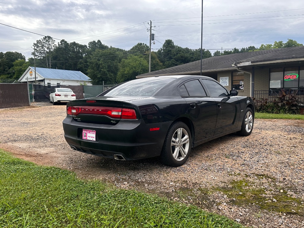 2013 Dodge Charger - $9,995