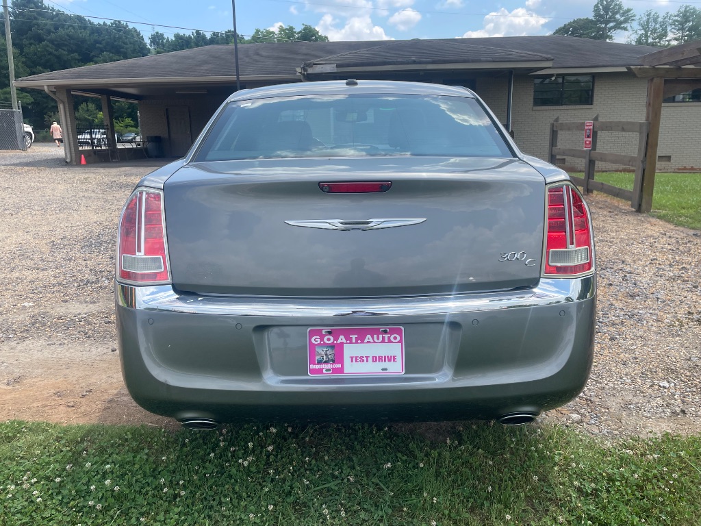 2011 Chrysler 300 - $9,995