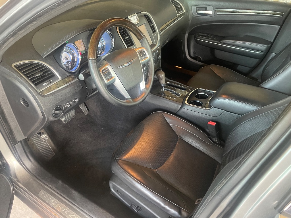 2011 Chrysler 300 - $9,995