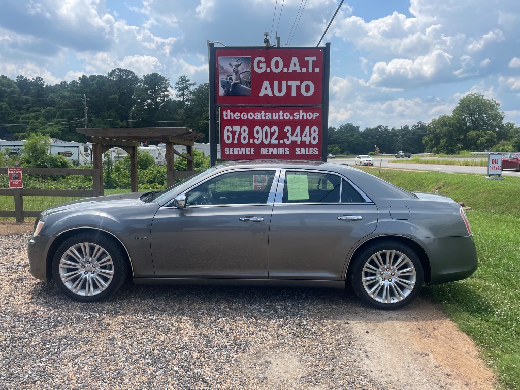 2011 Chrysler 300 - $9,995