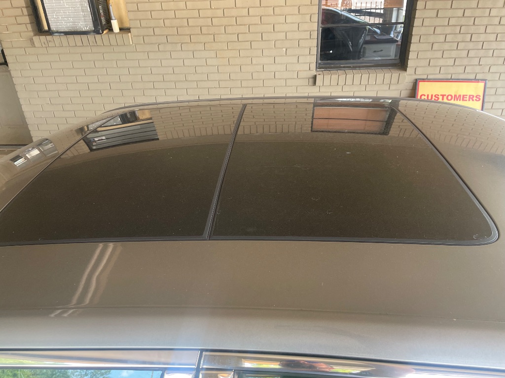 2011 Chrysler 300 - $9,995
