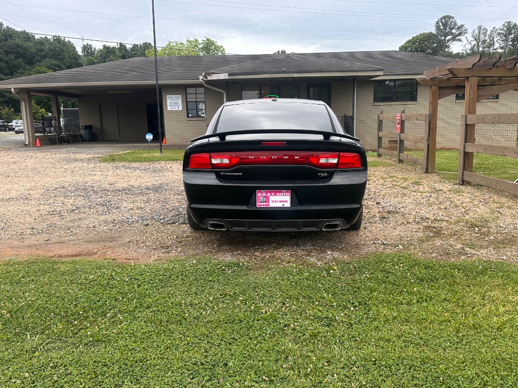 2013 Dodge Charger - $8,995