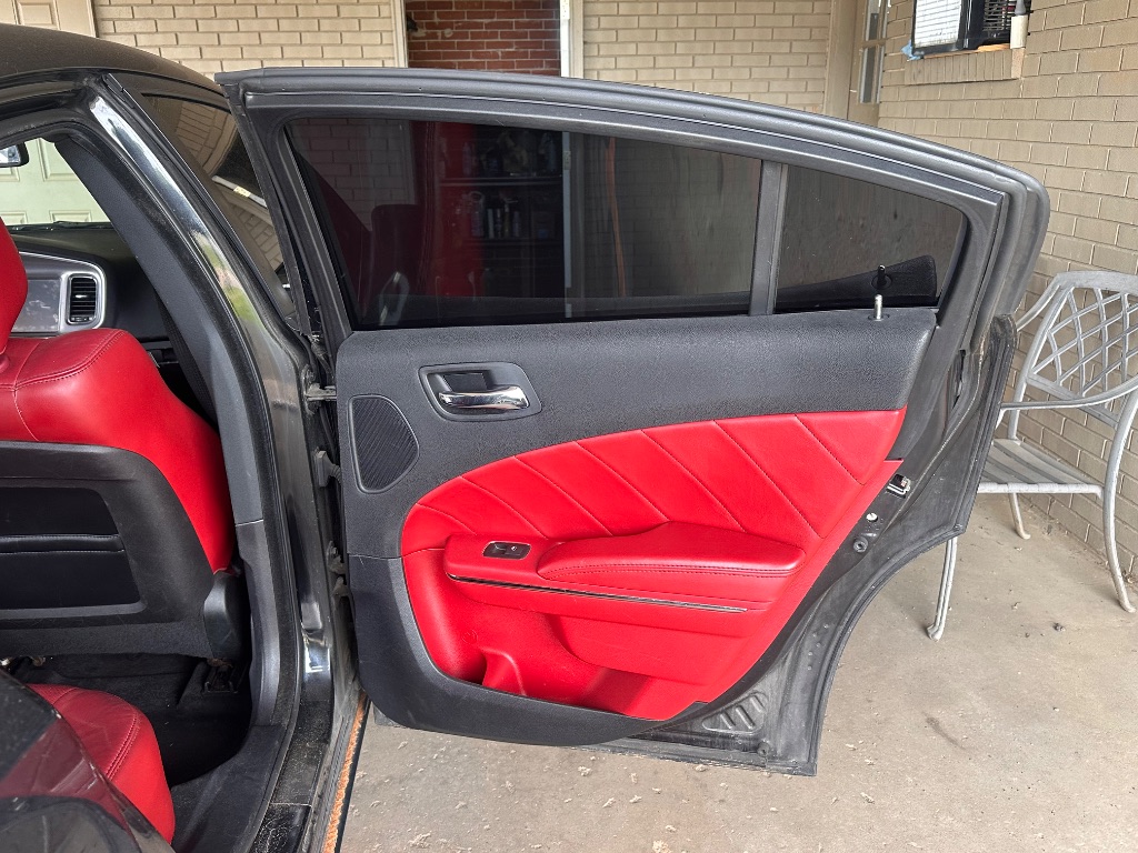 2013 Dodge Charger - $8,995