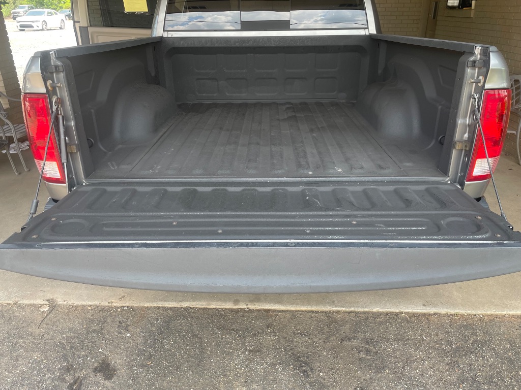 2011 Dodge Ram - $9,995
