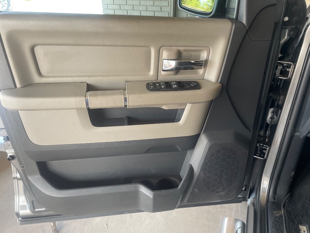 2011 Dodge Ram - $9,995