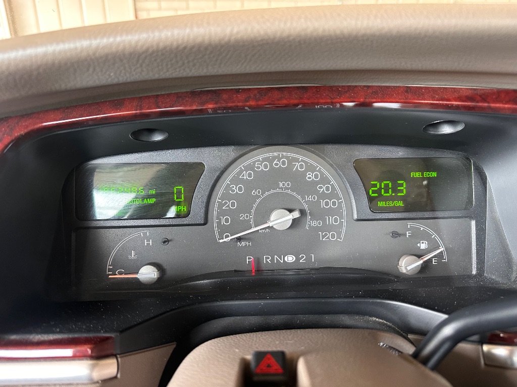 2003 Lincoln Town Car - $4,995