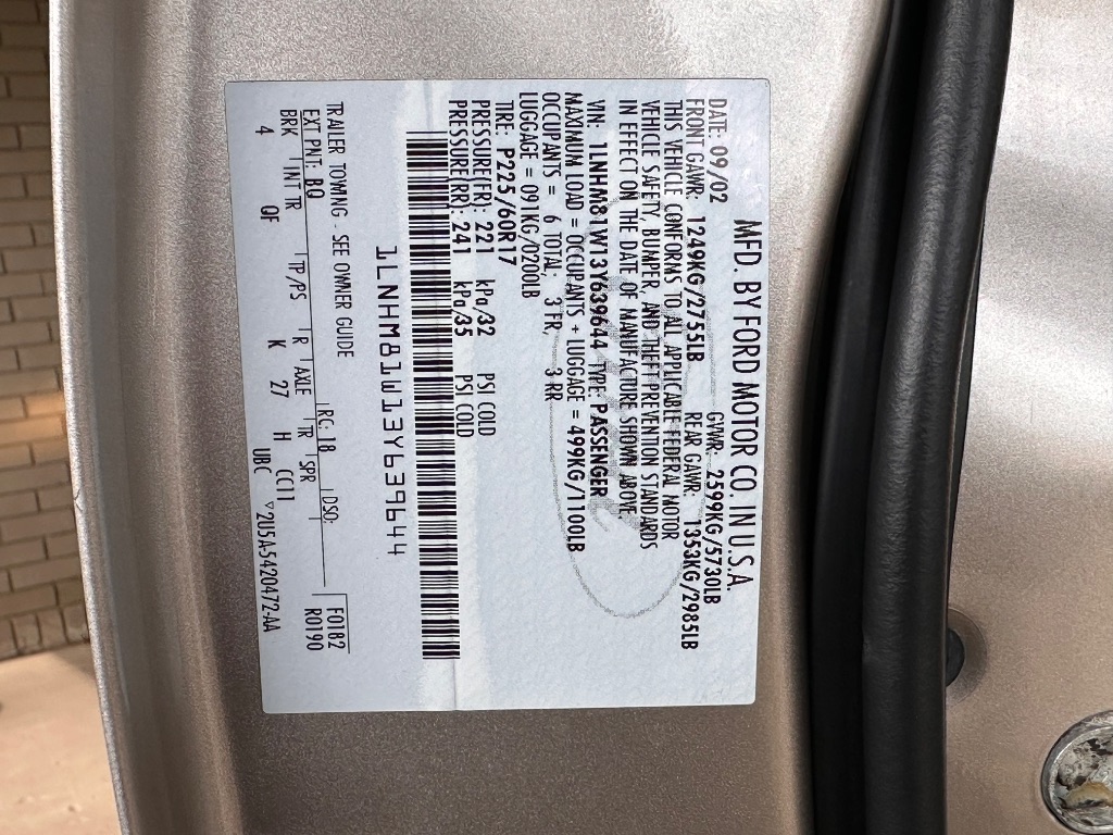 2003 Lincoln Town Car - $4,995