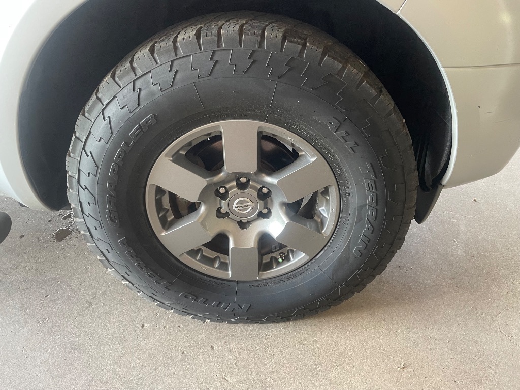 2013 Nissan Frontier - $9,995