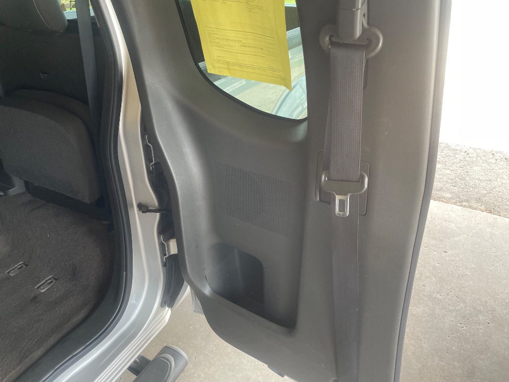 2013 Nissan Frontier - $9,995