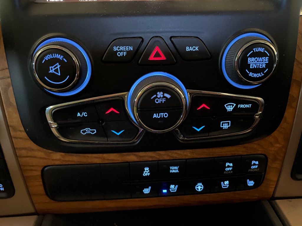 2015 Ram 1500 - $14,995