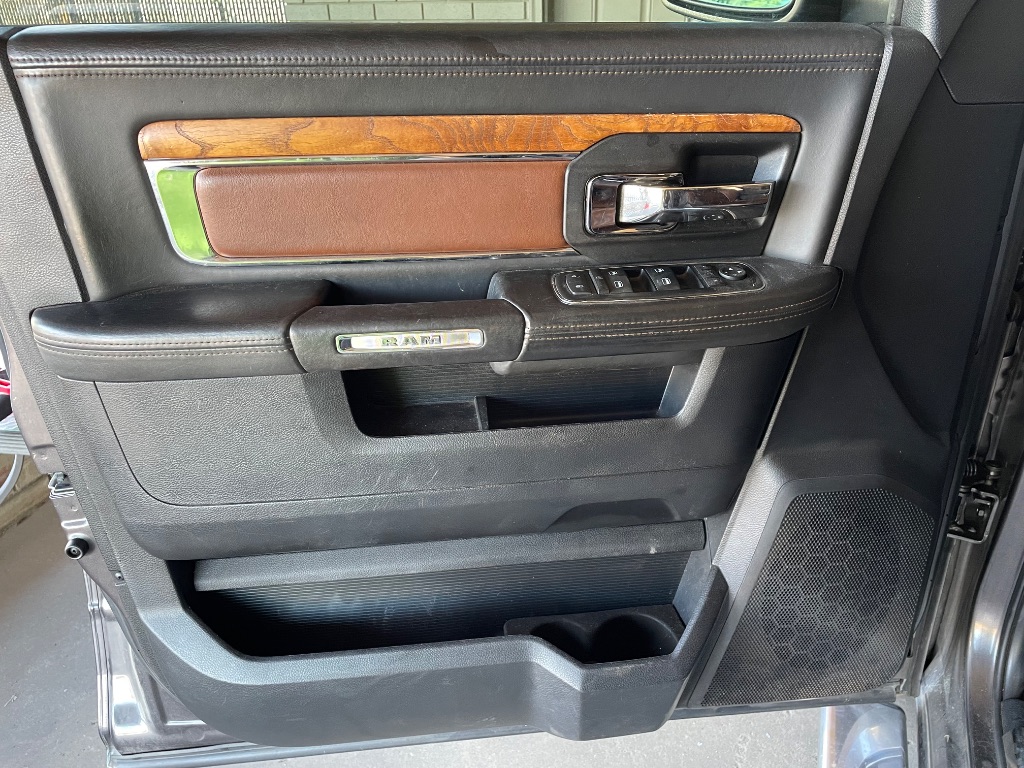 2015 Ram 1500 - $14,995