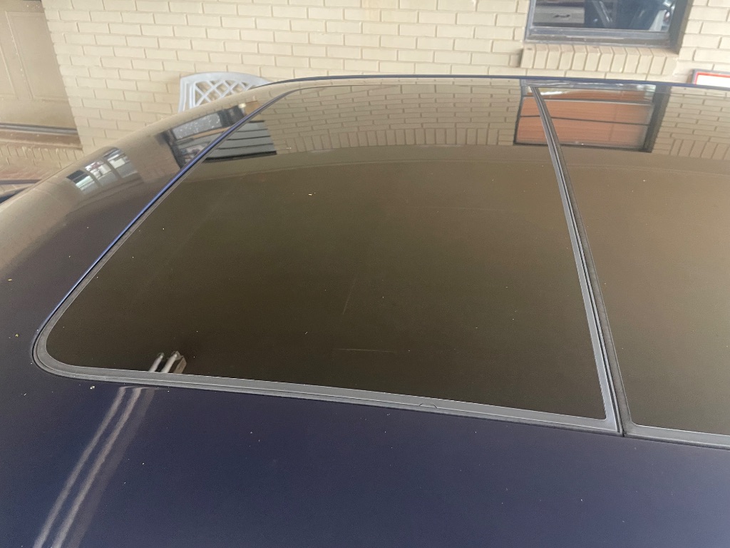 2015 Chrysler 300 - $8,995