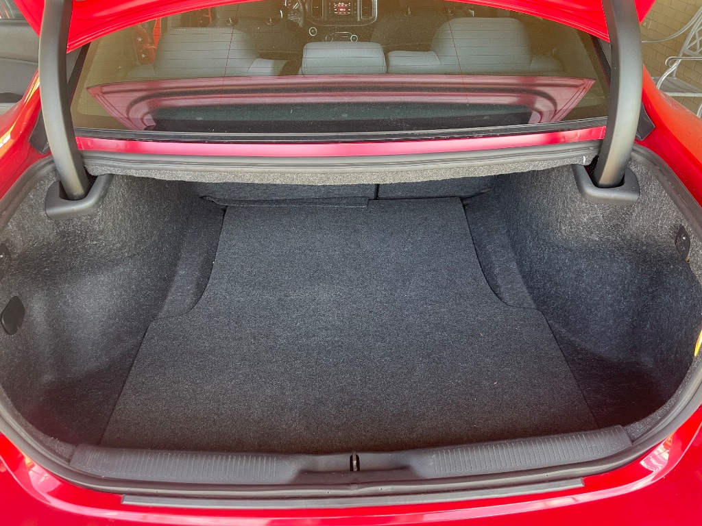 2015 Dodge Charger - $9,995