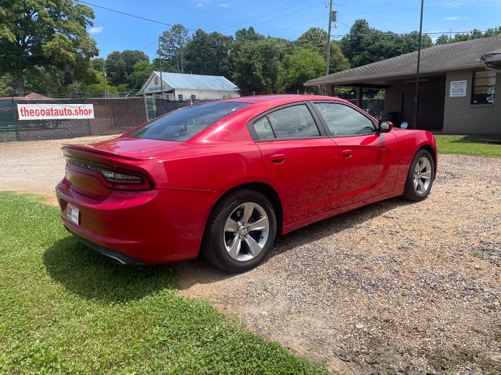 2015 Dodge Charger - $9,995