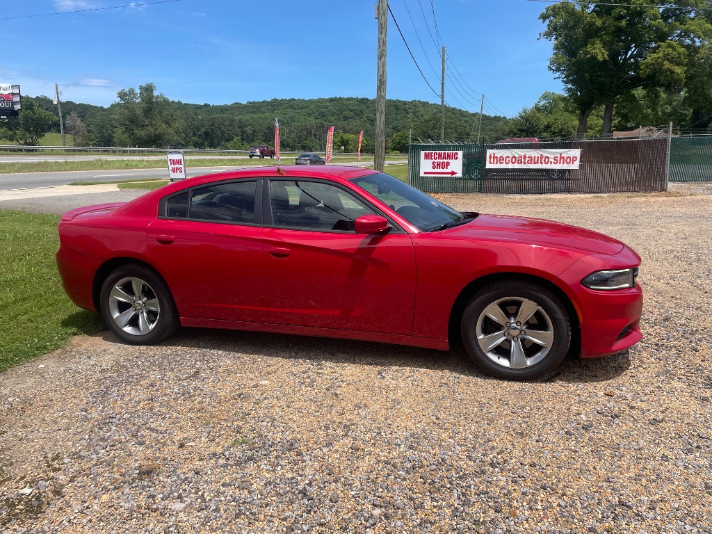 2015 Dodge Charger - $9,995