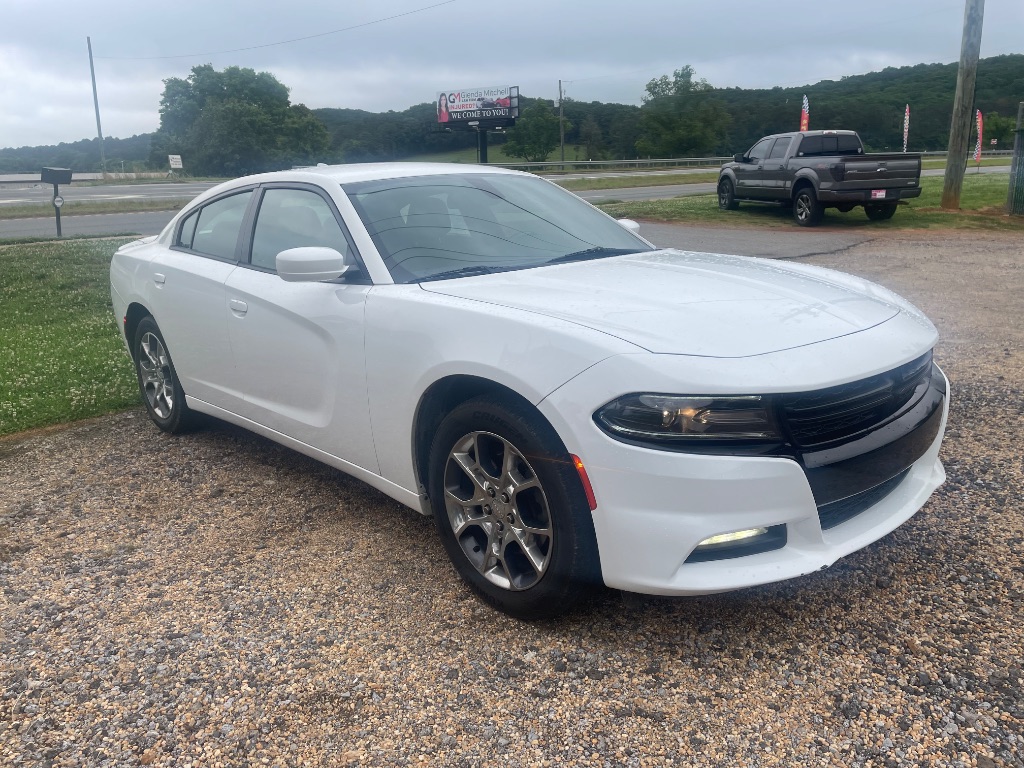 2015 Dodge Charger - $8,995