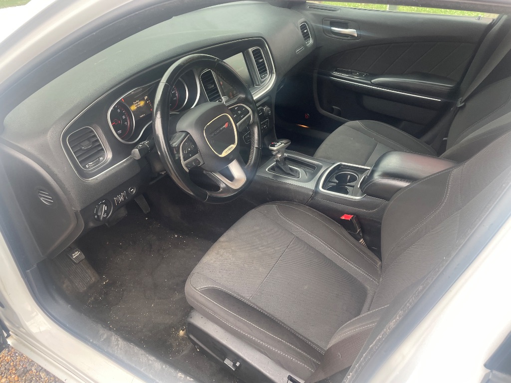 2015 Dodge Charger - $8,995