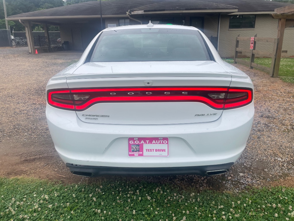 2015 Dodge Charger - $8,995