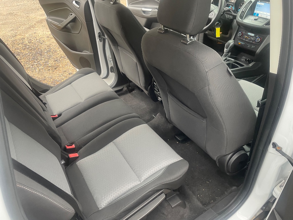 2018 Ford Escape - $9,995