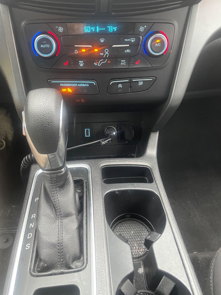 2018 Ford Escape - $9,995