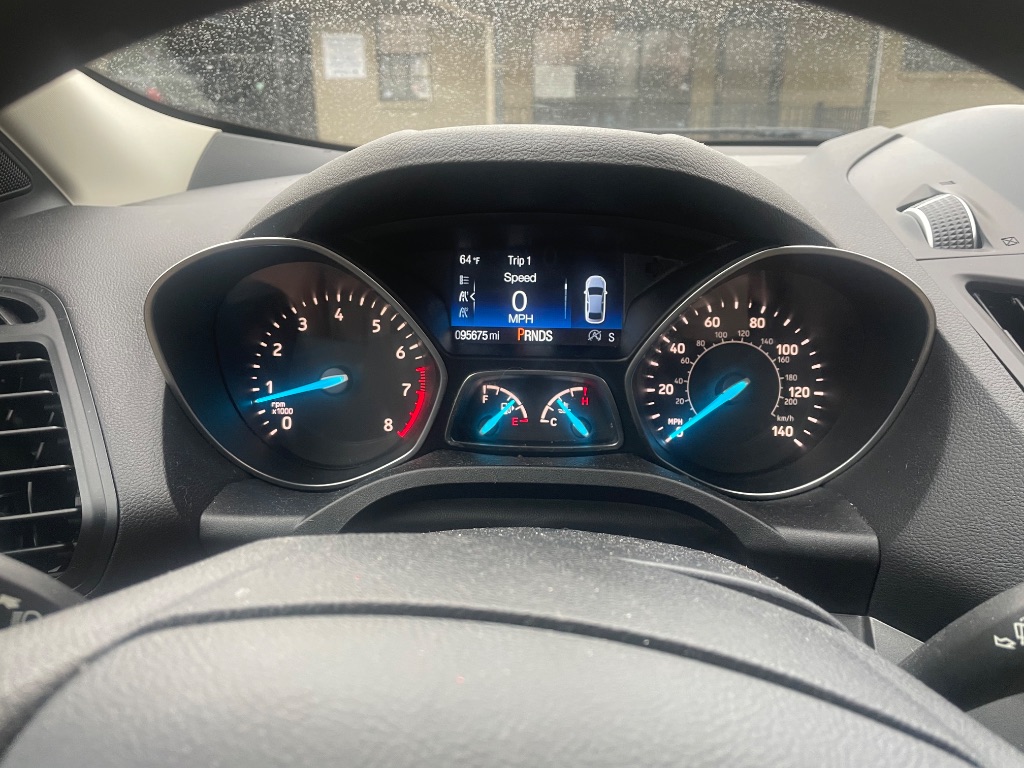 2018 Ford Escape - $9,995