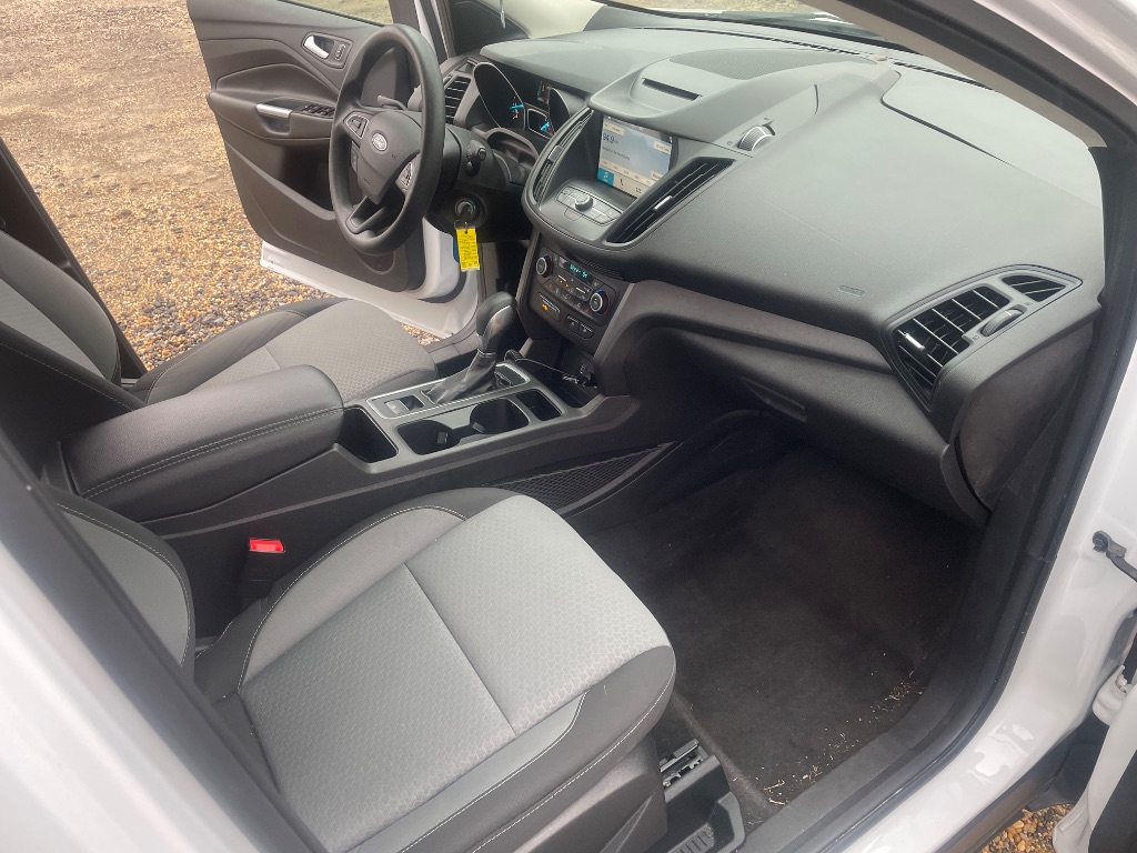 2018 Ford Escape - $9,995