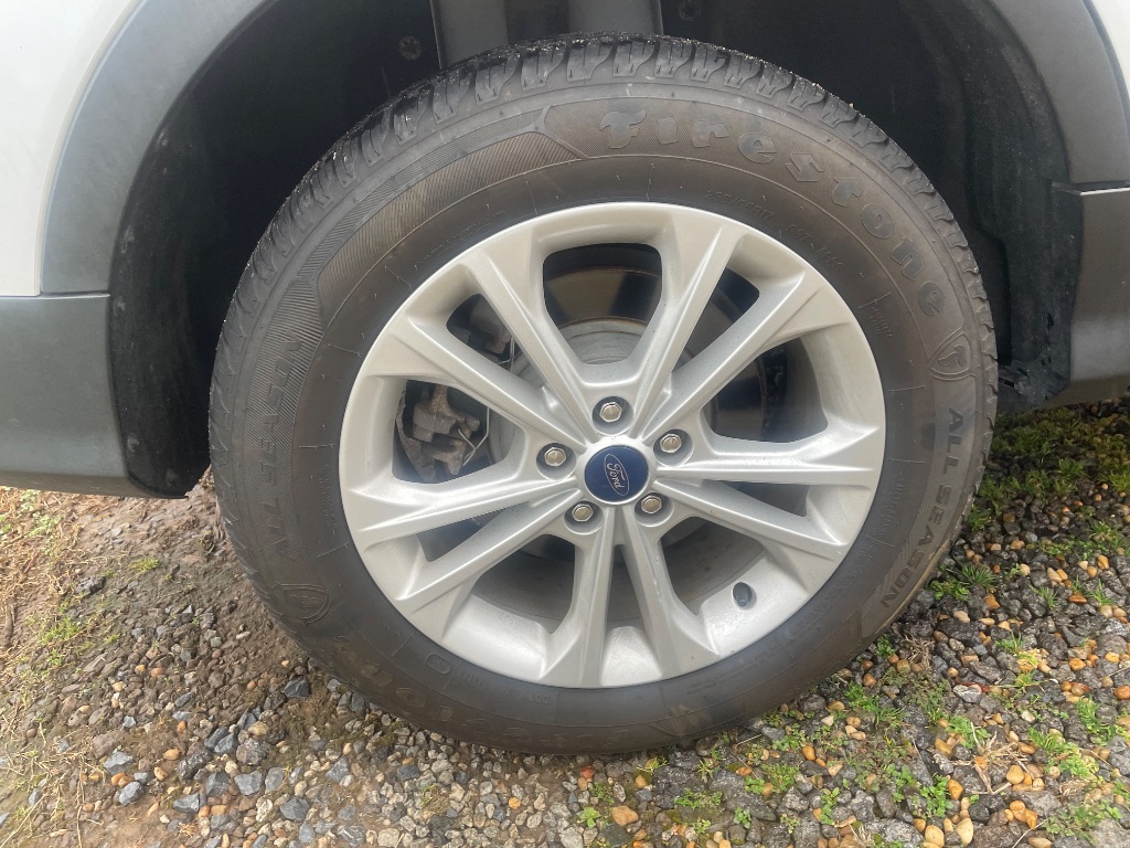 2018 Ford Escape - $9,995