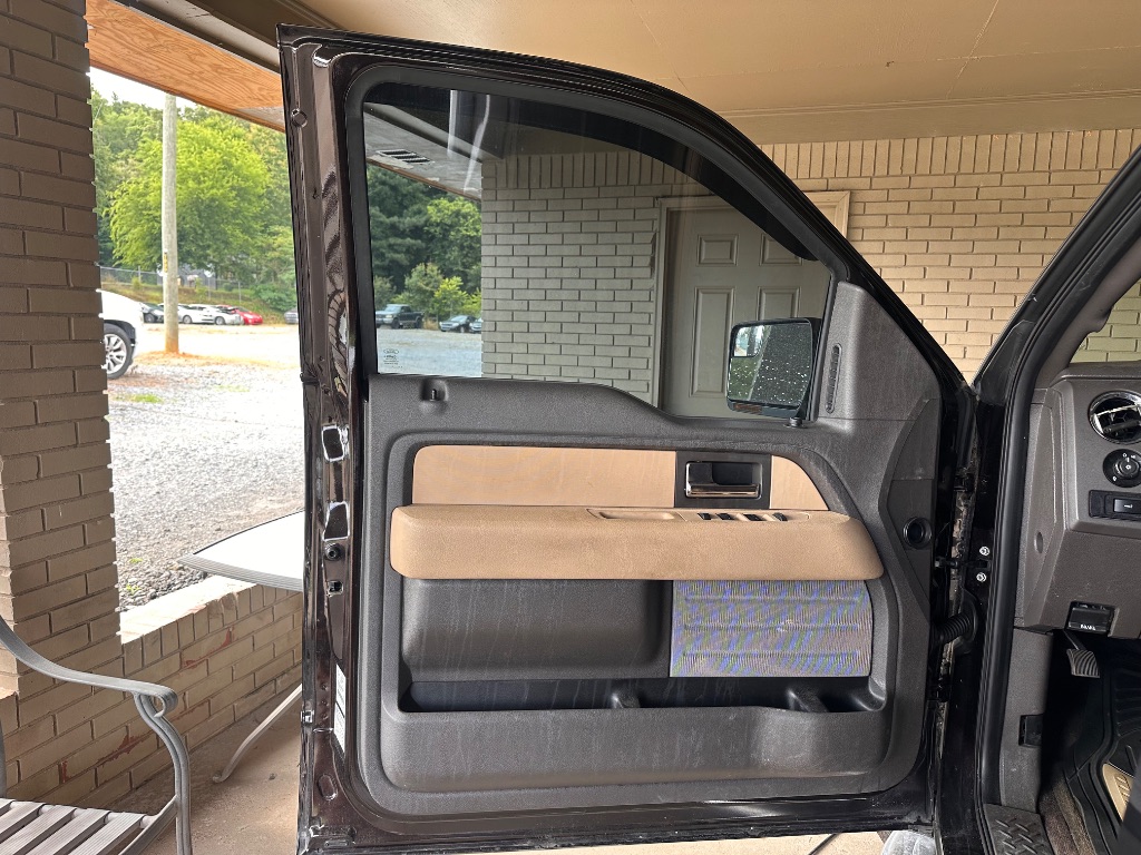 2014 Ford F-150 - $8,995