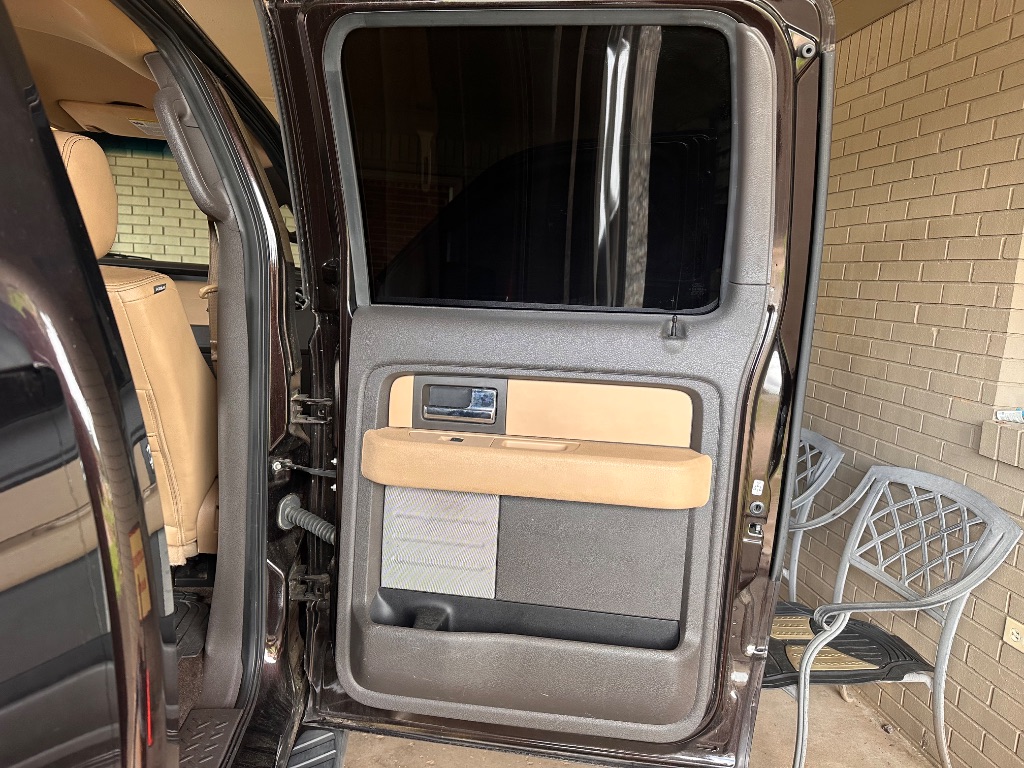 2014 Ford F-150 - $8,995