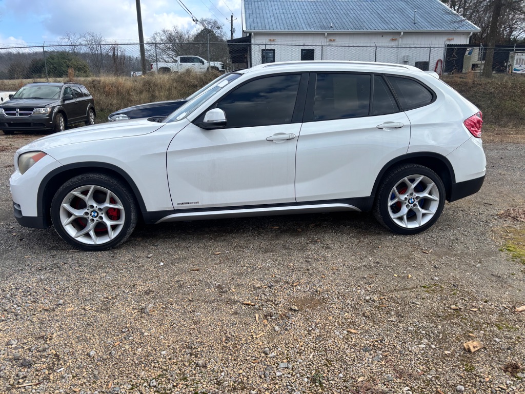2014 BMW X1 - $2,495