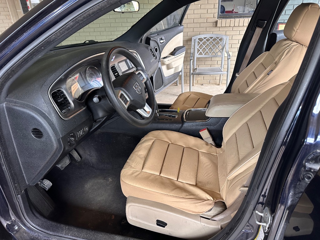 2011 Dodge Charger - $5,995