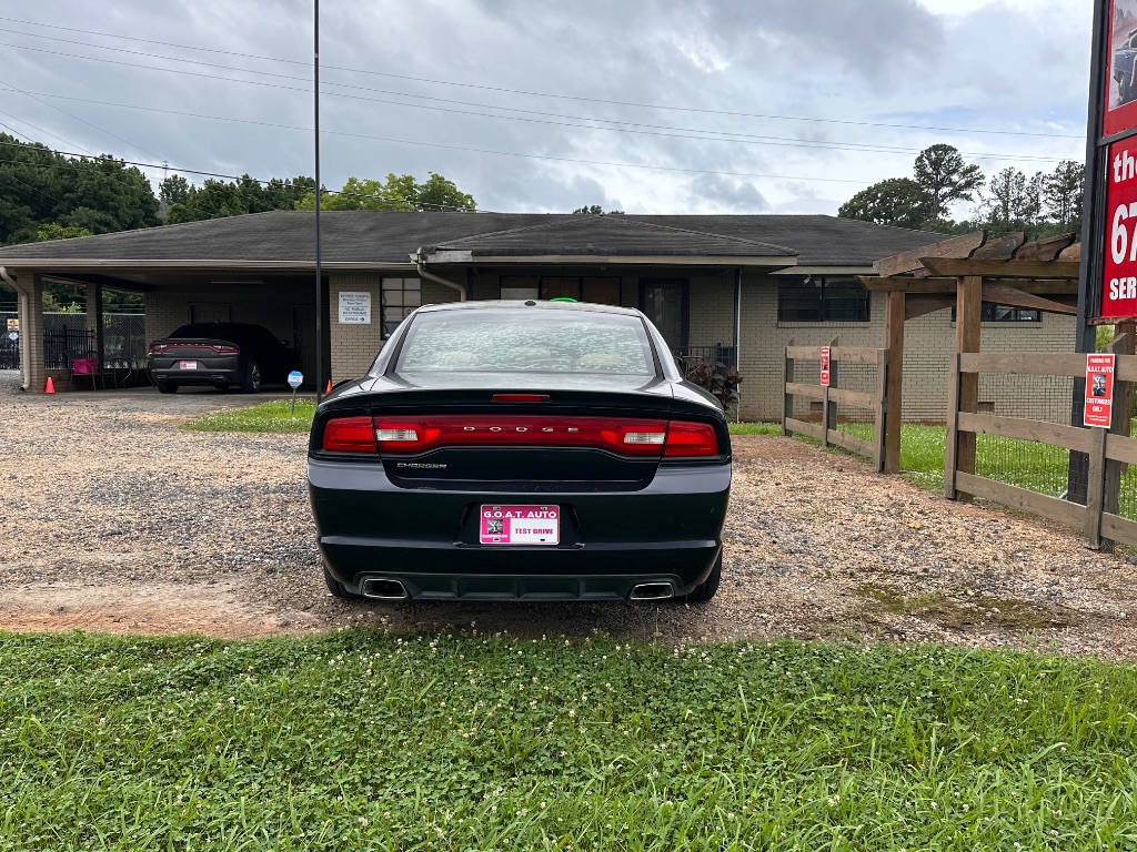 2011 Dodge Charger - $5,995