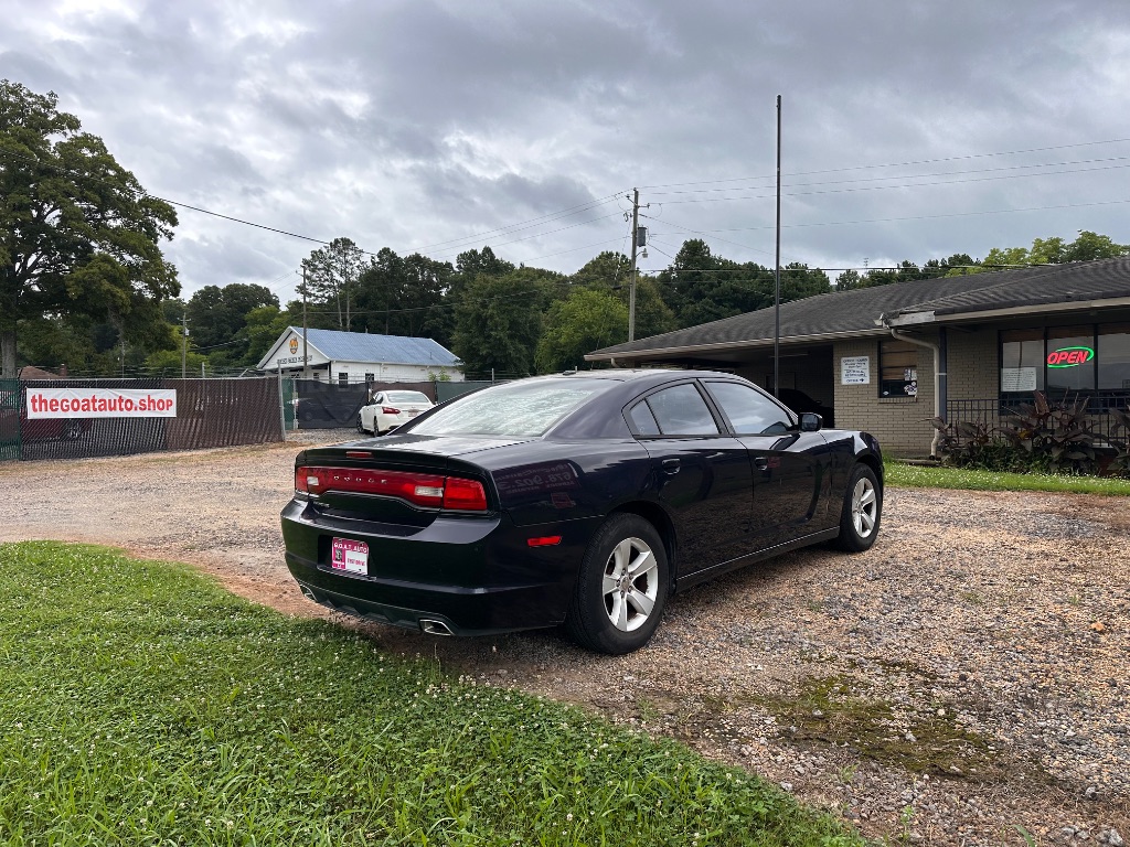 2011 Dodge Charger - $5,995