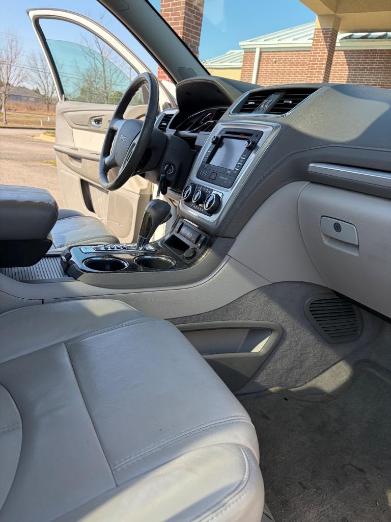 2013 GMC Acadia