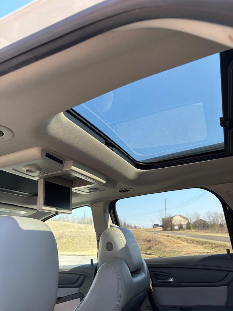 2013 GMC Acadia
