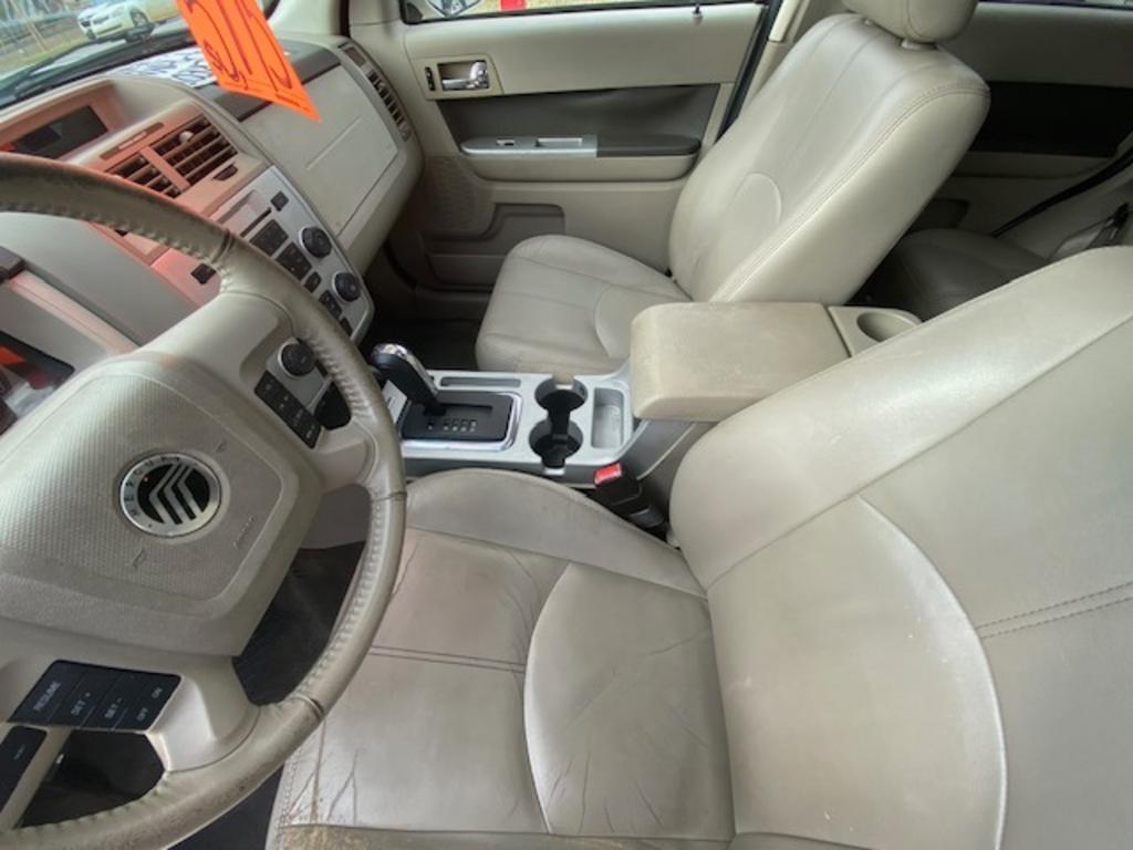 2009 Mercury Mariner Premier V6 photo
