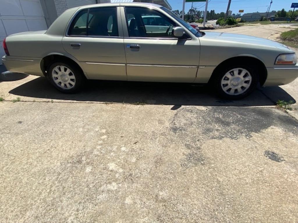 2004 Mercury Grand Marquis - $4,500