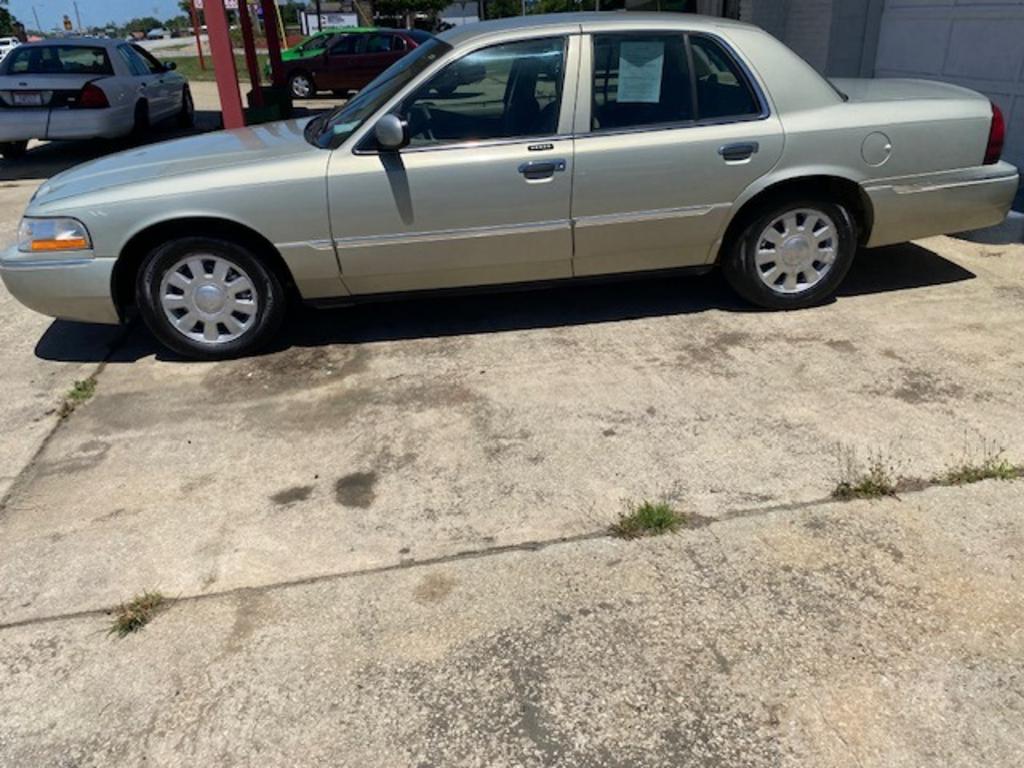 2004 Mercury Grand Marquis - $4,500