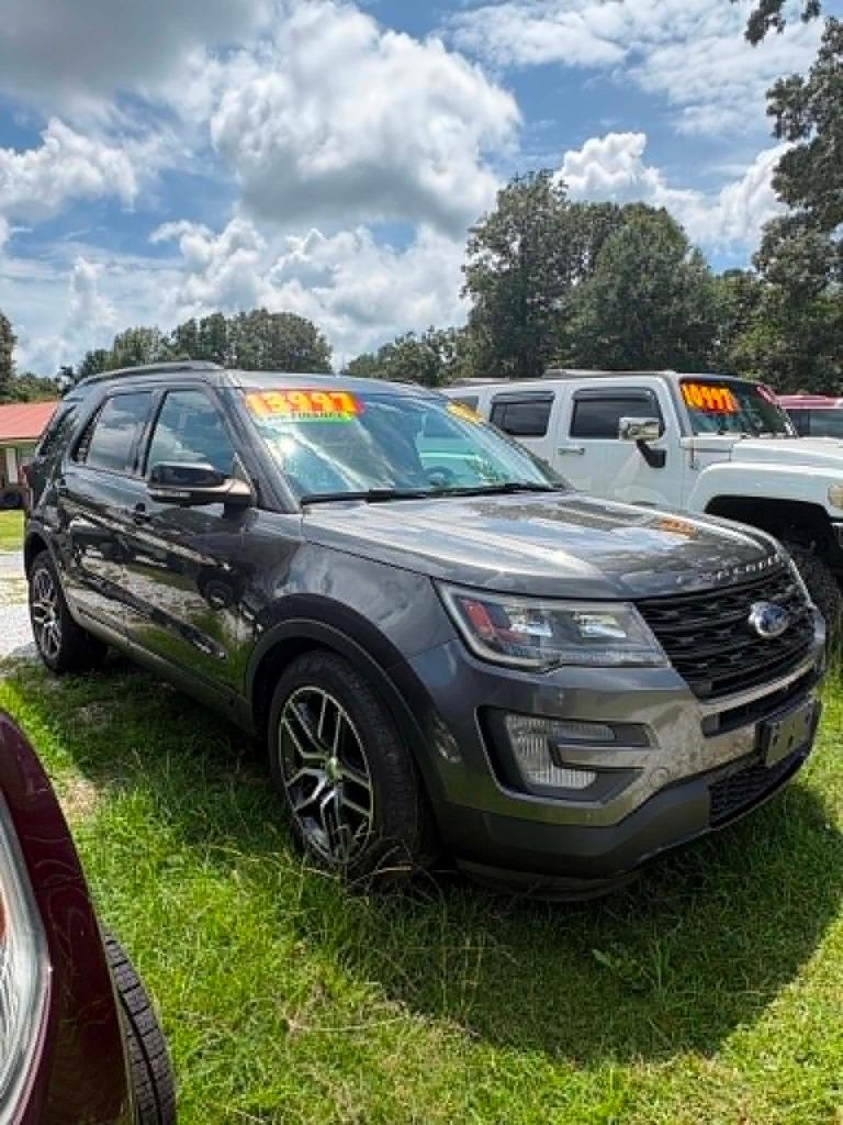 2017 Ford Expedition - $13,997