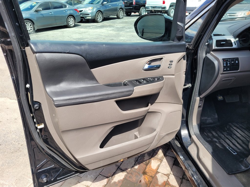 2016 Honda Odyssey - $10,590