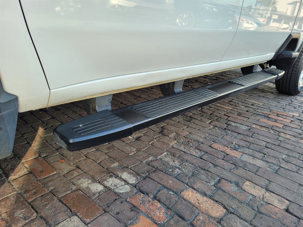 2021 Chevrolet Silverado - $34,690