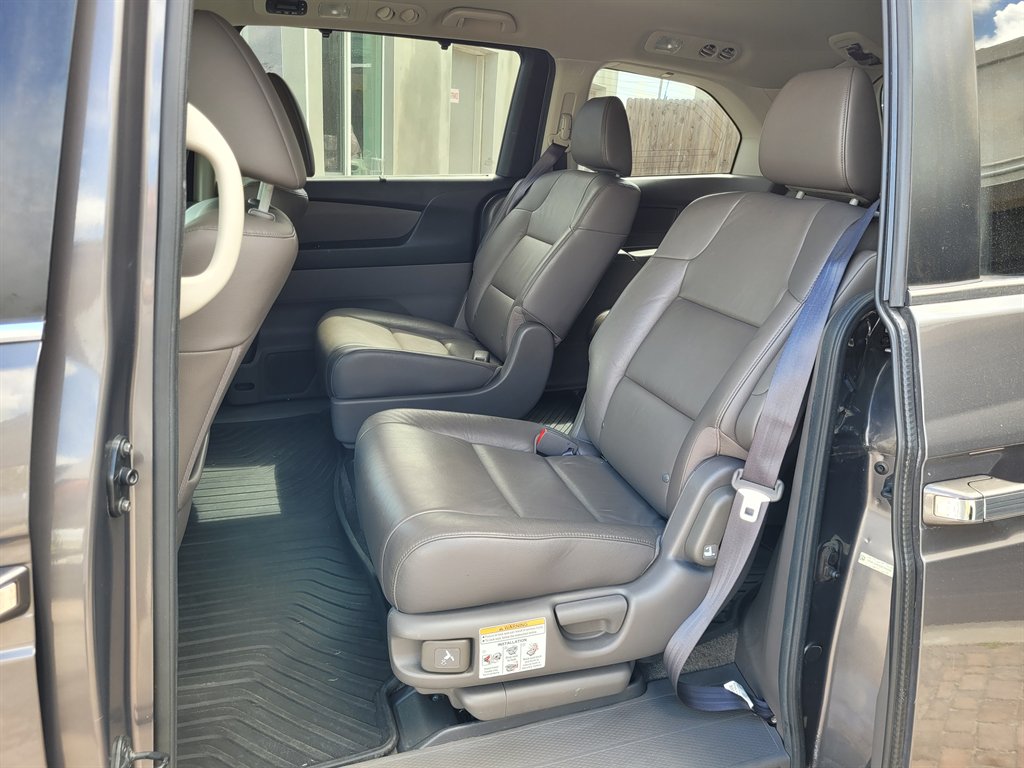 2013 Honda Odyssey - $7,690